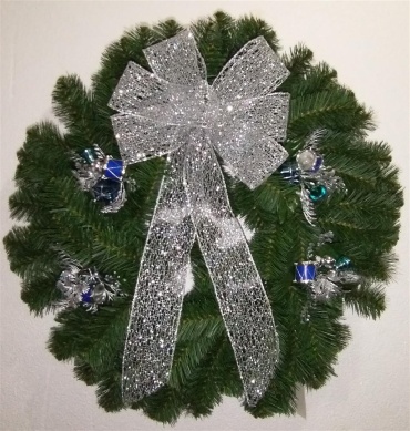 20\" Fresh Handmade Wreath